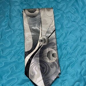 Clericci Elegant Monochrome Men's Tie